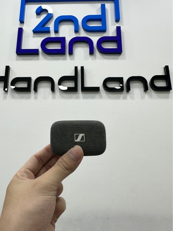 Tai nghe Sennheiser MOMENTUM True Wireless 3 - Màu đen - Ngoại hình 97% - Kèm box
