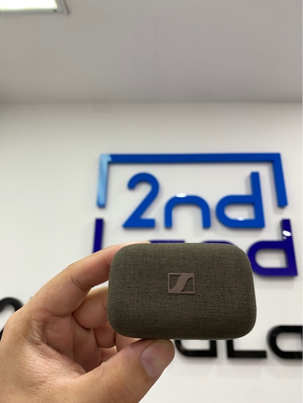 Tai nghe Sennheiser Momentum True Wireless 4 - Màu xanh đen - Ngoại hình: 97.5% - Body
