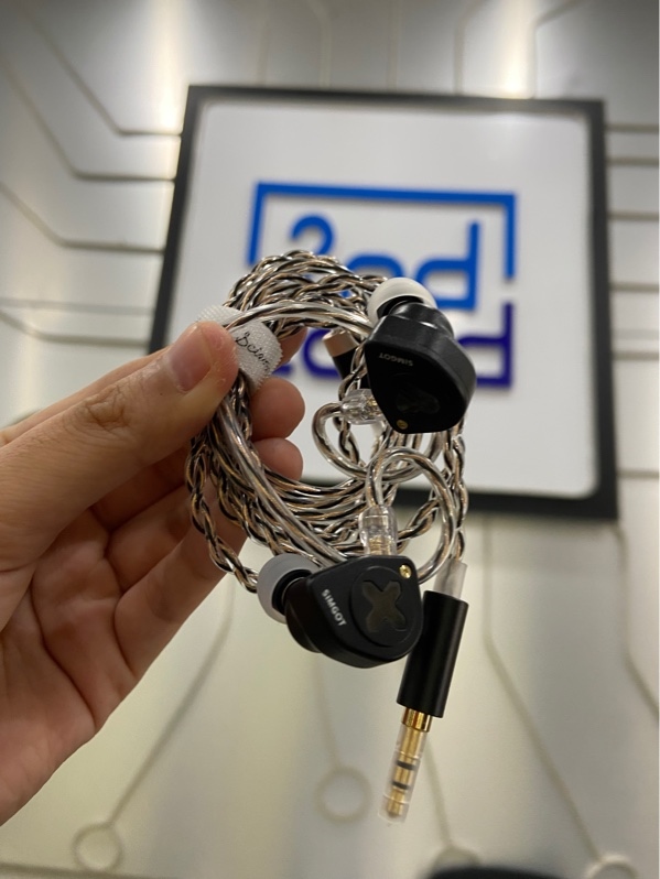 Tai nghe Simgot EW300 HBB - Màu đen - Ngoại hình: 98% - Kèm túi