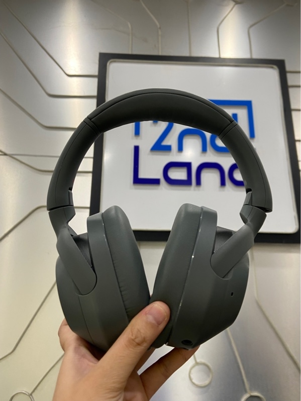 Tai nghe Sony ULT WEAR - Mã model WH-ULT900N - Màu xám - Ngoại hình: 97% - Trầy xước xung quanh nhẹ - Kèm Box