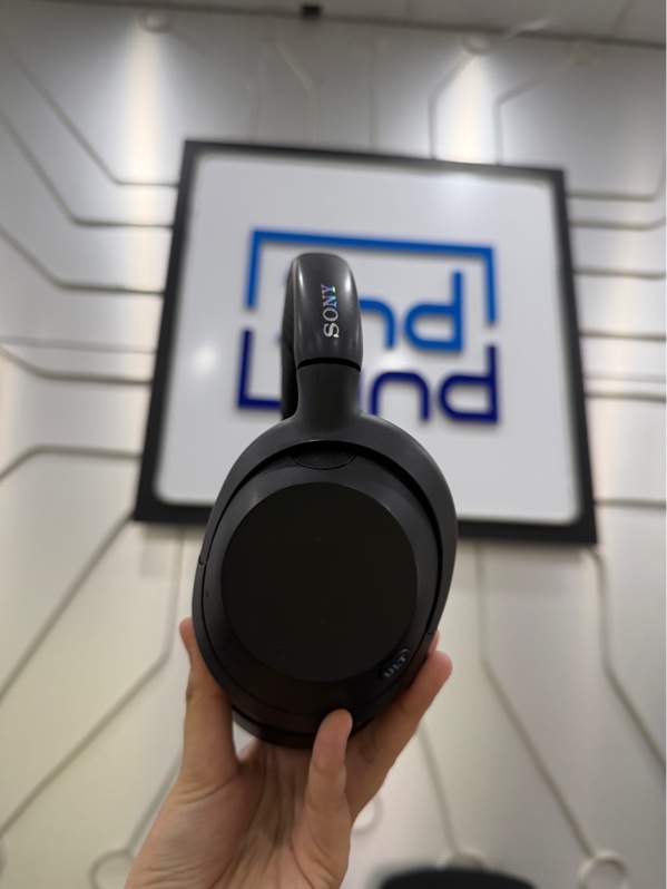 Tai nghe Sony ULT Wear WH-ULT900N - Màu đen - Ngoại hình: 97% - Kèm túi vải