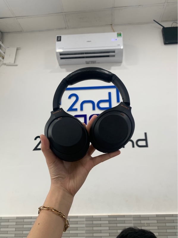 Tai nghe Sony WH-1000XM4 - Màu đen - Ngoại hình: 97% - Đã thay đệm - Body
