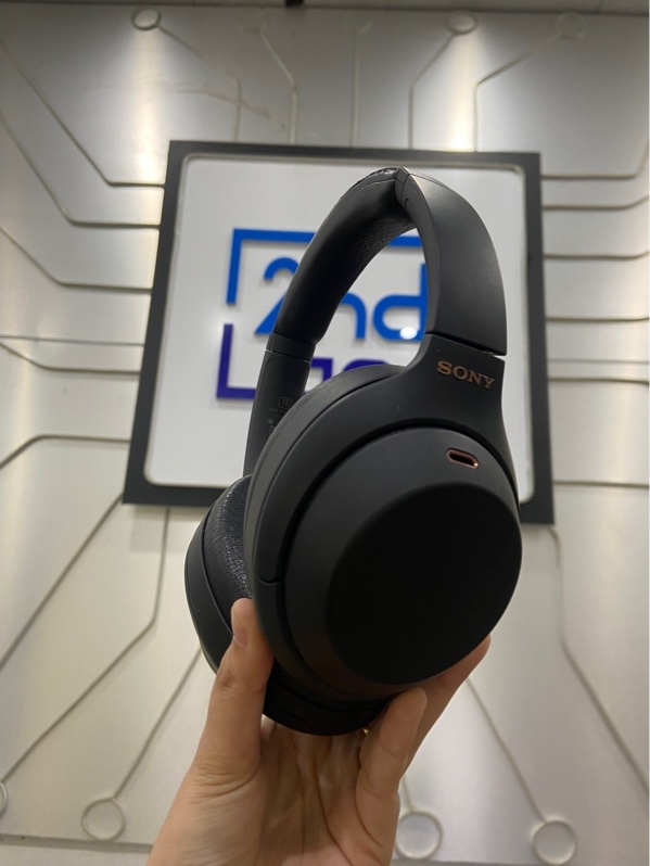 Tai nghe Sony WH-1000XM4 - Màu đen - Ngoại hình: 97% - Nứt đệm đầu, đệm tai - Kèm túi