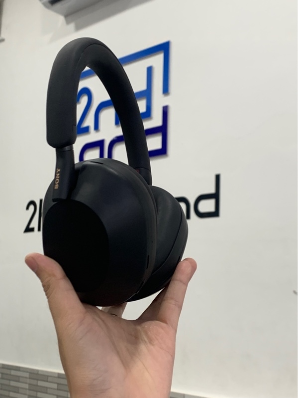 Tai nghe Sony wh-1000xm5 - Màu đen - Ngoại hình: 98% - Kèm túi