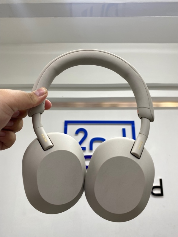 Tai nghe Sony WH-1000XM5 - Màu xám - Ngoại hình 97.5% - Kèm túi đựng