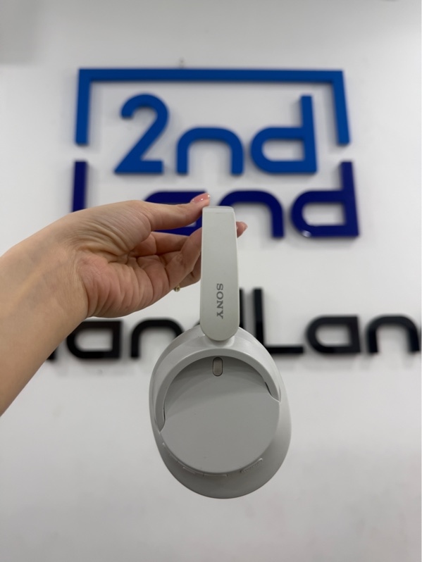 Tai nghe Sony WH-CH720N - Màu trắng - Ngoại hình 97% - trầy, ố, đệm nứt da nhiều - Không phụ kiện