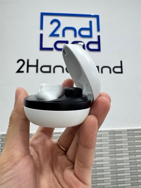 Tai nghe Steel Series Arctis Gamebuds - 2 mode bluetooth + 2.4G - Màu trắng - Ngoại hình: 98% - Fullbox 3