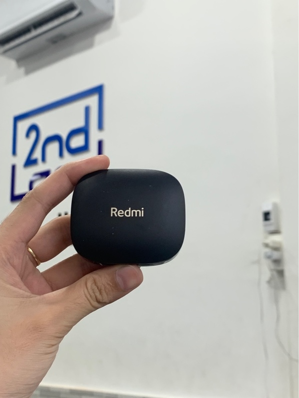 Tai nghe Xiaomi Redmi Buds 6 - Màu đen - Ngoại hình: 97% - Fullbox