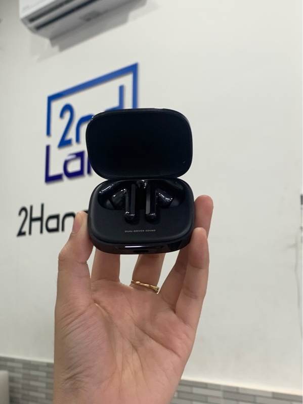 Tai nghe Xiaomi Redmi Buds 6 - Màu đen - Ngoại hình: 97% - Fullbox