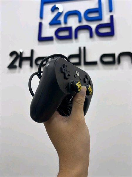 Tay cầm 8Bitdo Pro 2 Wired Controller for Xbox - Màu đen - Ngoại hình 97% - Body 1