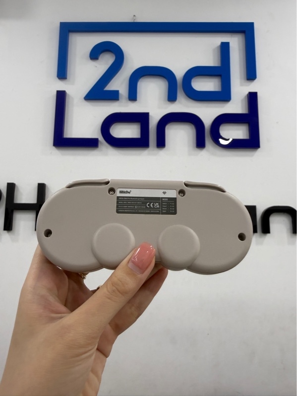 Tay cầm 8BitDo SN30 Pro Bluetooth - Màu kem - Ngoại hình 97% - Kèm box , dây sạc