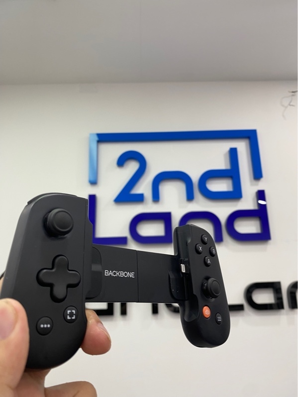 Tay cầm Backbone Xbox - Màu đen - New Open Box