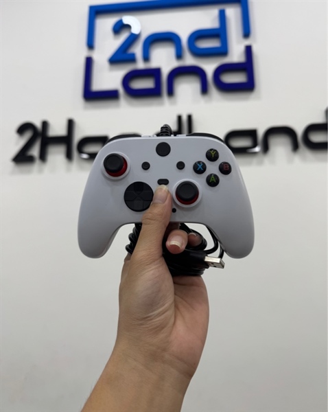 Tay cầm chơi game A102L Pro - Màu trắng - Ngoại hình 98% - Body