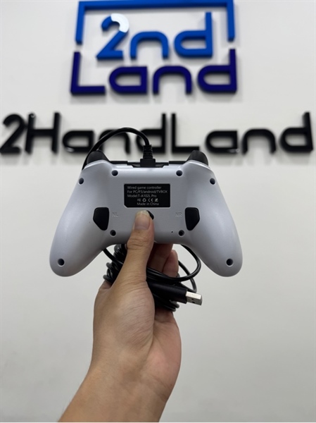 Tay cầm chơi game A102L Pro - Màu trắng - Ngoại hình 98% - Body 2