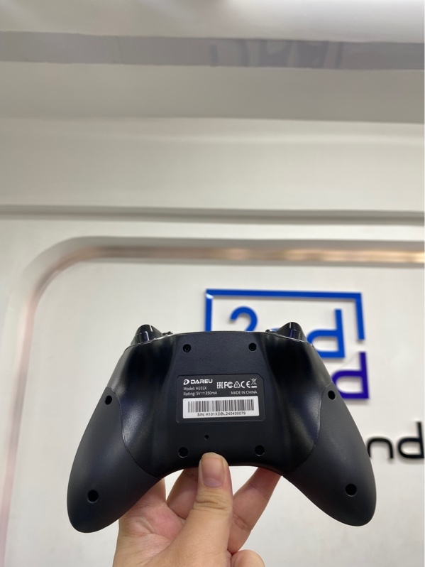 Tay cầm chơi game DareU H101X - Màu đen - Ngoại hình 98% - Body