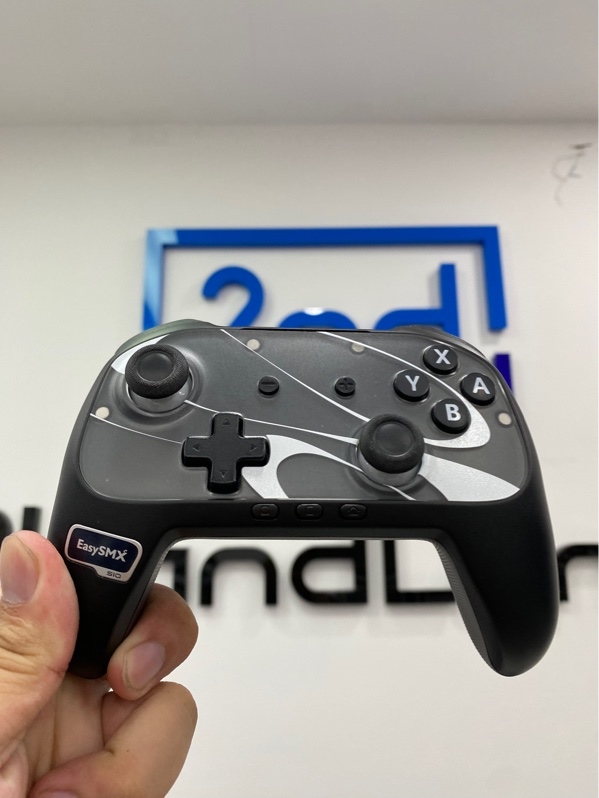 Tay cầm chơi game EasySMX S10 - 2 mode (Dây, Bluetooth) - Màu đen - Ngoại hình: 97.5% - Kèm Box