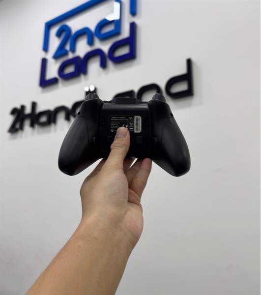 Tay cầm chơi game Flydigi Vader 4 Pro - 3 mode - Màu đen - Ngoại hình 98% - Kèm túi đựng + Dây kết nối + Receiver 2