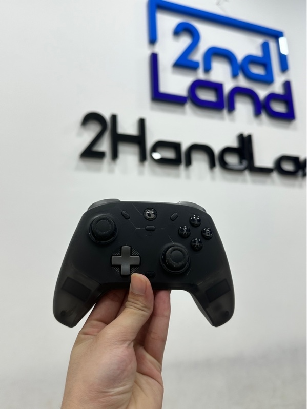 Tay cầm chơi game GameSir Cyclone 2 - 2 mode : dây , bluetooth - Màu đen - Ngoại hình 97% - Thiếu receiver - Kèm dây kết nối