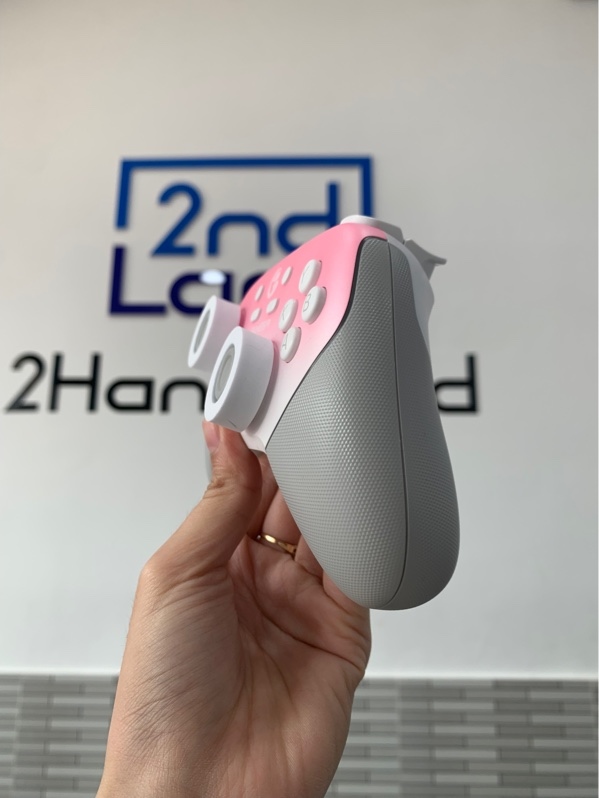 Tay cầm chơi game GameSir SUPER NOVA - Màu hồng - Ngoại hình: 98% - Fullbox