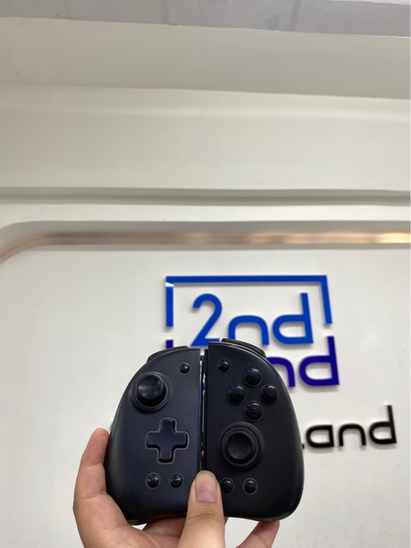Tay cầm chơi game IINE L761 - Nintendo Switch - Màu đen - Ngoại hình 97% - Body