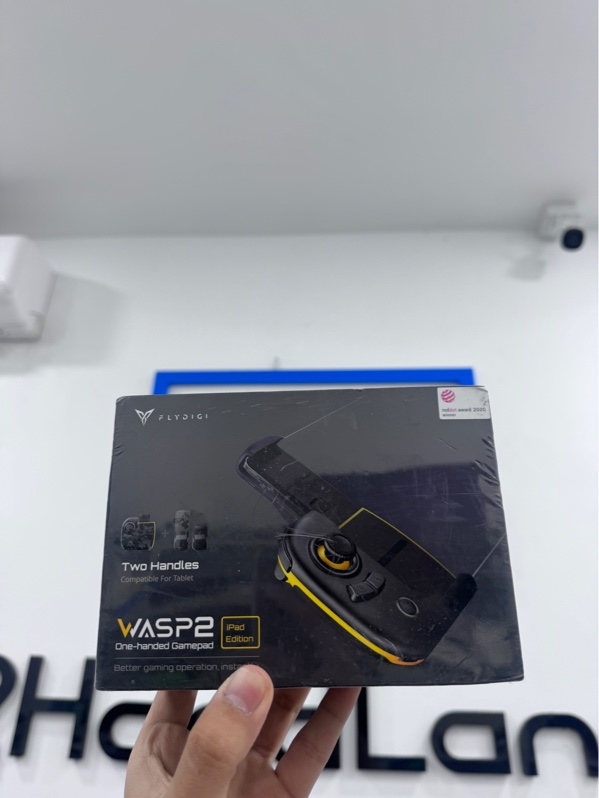 Tay cầm chơi game iPad Flydigi Wasp 2 - Newseal