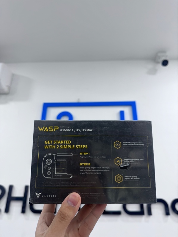 Tay cầm chơi game iPhone X/XS/XS Max Flydigi Wasp X - Newseal