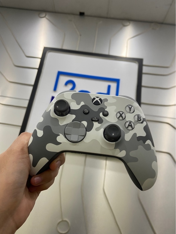 Tay Cầm Chơi Game Không Dây XBOX Series X Controller- Arctic Camo Special Edition - Màu trắng xám - Ngoại hình: 98% - Không pin - Body