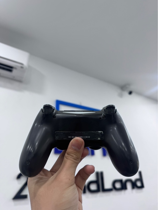 Tay cầm chơi game PS4 - Màu đen - Ngoại hình 97% - Body