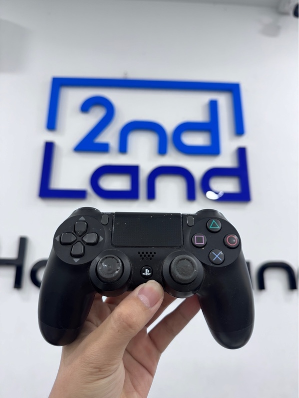 Tay cầm chơi game PS4 - Màu đen - Ngoại hình 98% - Mất cao su cần trái - Body