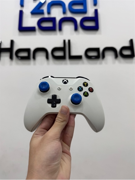 Tay cầm chơi game Xbox One S - Model : 1708 - Màu trắng - Ngoại hình 97% - Body