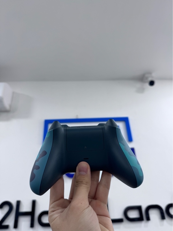 Tay cầm chơi game Xbox Series S - Màu mineral camo - Ngoại hình 98% - Fullbox
