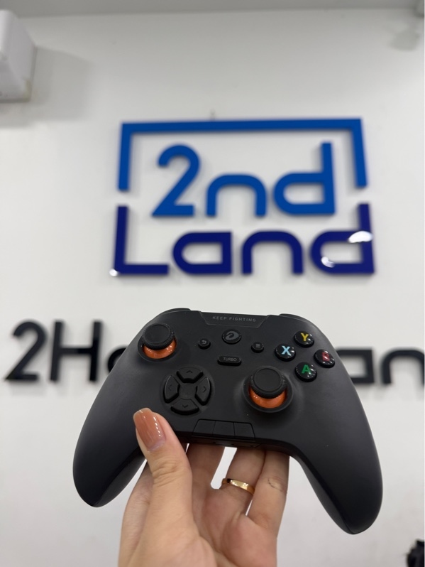 Tay cầm DareU Hold H105 - 3 mode kết nối - Màu đen - Ngoại hình 98% - Fullbox