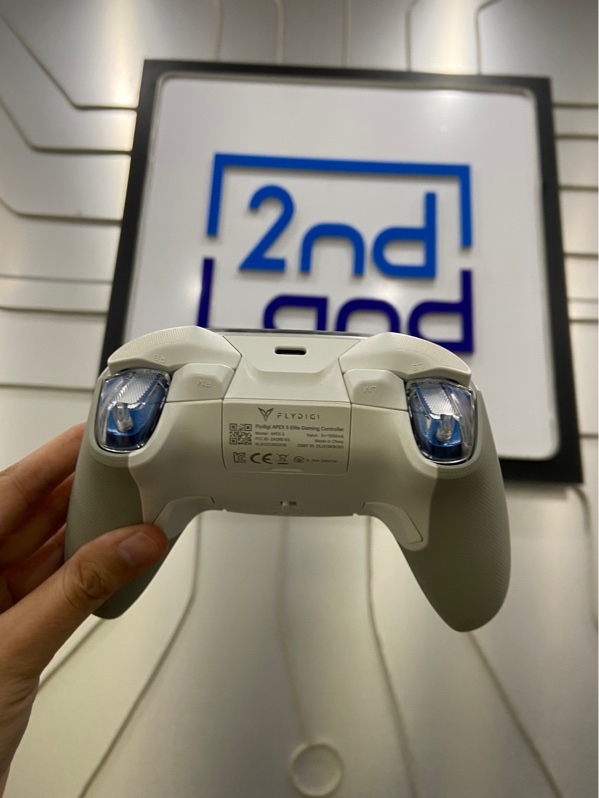 Tay cầm Flydigi APEX 5 Elite Gaming Controller - 3 mode : 2.4/dây/bluetooth - Màu trắng - Ngoại hình: 98% - FullBox