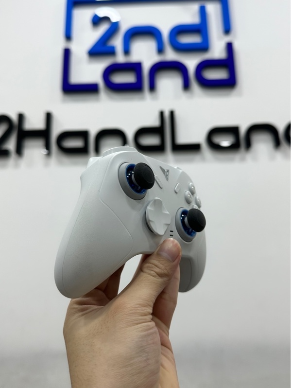 Tay cầm Flydigi Direwolf 4 Gaming Controller - 3 mode dây, receiver, bluetooth - Màu trắng - Ngoại hình 97% - Kèm Box + Túi + Receiver + Dây USB-C