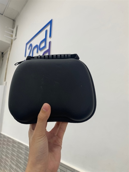 Tay cầm Flydigi Dune Fox - Màu trắng kem - Ngoại hình: 98% - Body, kèm túi 3