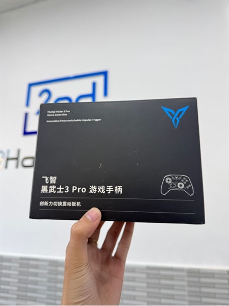 Tay cầm Flydigi Vader 3 Pro - 2 mode receiver + bluetooth - Màu đen - Ngoại hình 98% - Fullbox