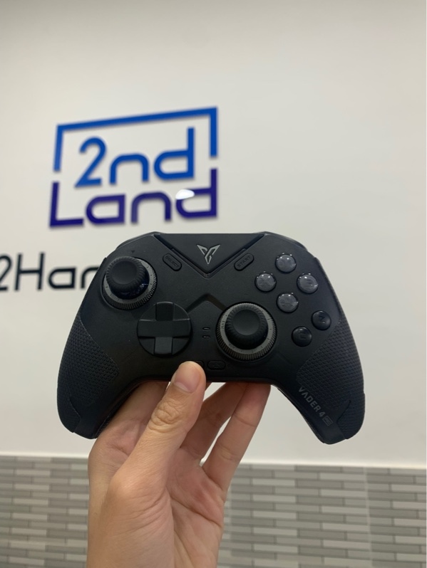 Tay cầm Flydigi Vader 4 Pro - 3 mode - Màu trắng - Ngoại hình: 98% - Không dây kết nối - Box