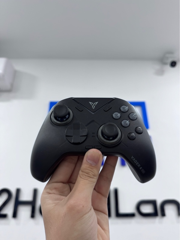 Tay cầm Flydigi Vader 4 pro - Màu đen - Ngoại hình 98% - Đầu usb rỉ sét - Kèm box, receiver
