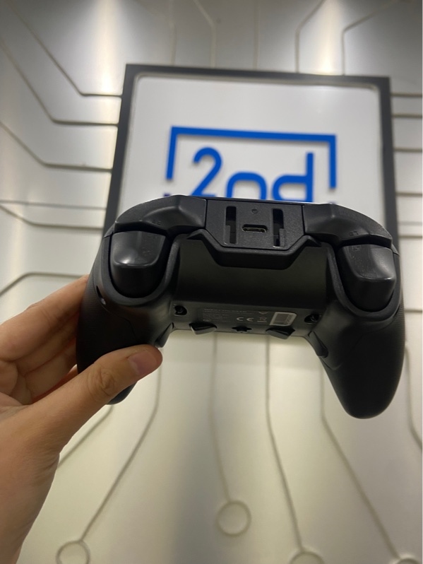 Tay cầm Flydigi Vader 4 Pro - Màu đen - Ngoại hình: 98% - FullBox