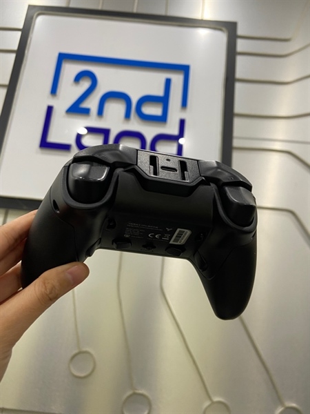 Tay cầm Flydigi Vader 4 Pro - Màu đen - Ngoại hình: 98% - Kèm Receiver + cáp sạc + hộp chống sốc 1