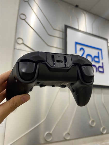 Tay cầm Flydigi Vader 4 Pro - Màu đen - Ngoại hình: 98% - Kèm túi chống sốc + receiver + cáp kết nối 1