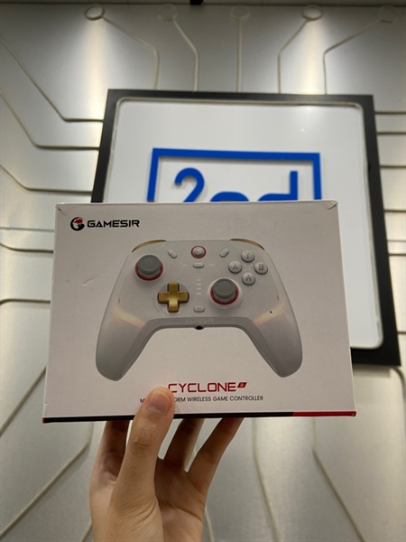 Tay cầm Gamesir Cyclone 2 - Màu trắng - Ngoại hình: 98% - FullBox 3