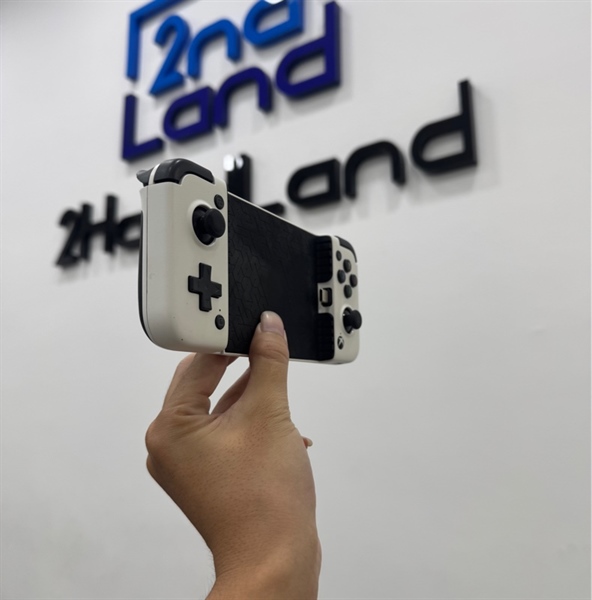 Tay cầm GameSir X2 Pro Tye C - Màu trắng - Ngoại hình 97% - Kèm túi 1