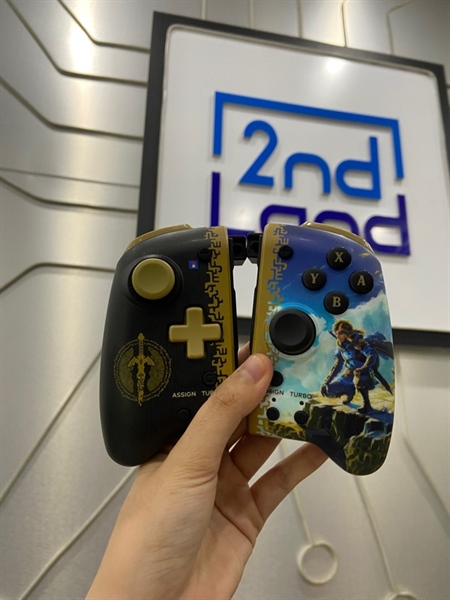 Tay cầm HORI Split Pad Pro The Legend of Zelda: Tears of The Kingdom for Nintendo Switch - Màu đen - Ngoại hình: 98% - FullBox