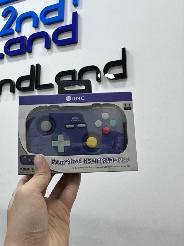 Tay cầm IINE Palm-Sized Retro Chronos Controller in Purple, Model: L1195 - 2 mode: dây + bluetooth - Màu tím - Newseal