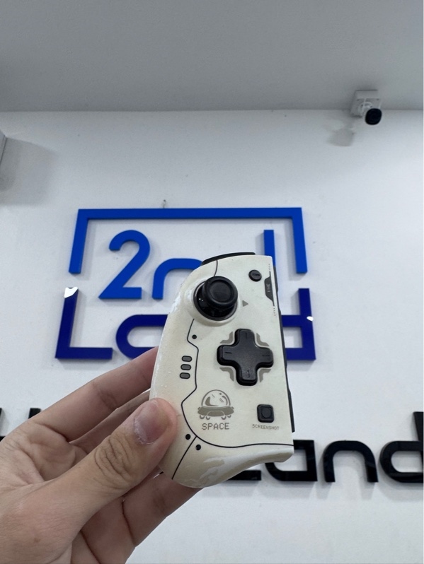 Tay cầm IINE Split Pad Pro Joy-con cho Nintendo Switch - White Space - Màu trắng - Ngoại hình 97% - Nhựa ố, trầy xước - Kèm túi