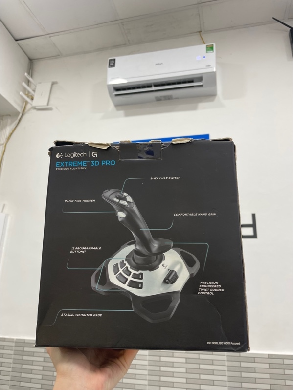 Tay cầm Logitech Extreme 3D Pro - Màu đen - Ngoại hình: 97% - Box