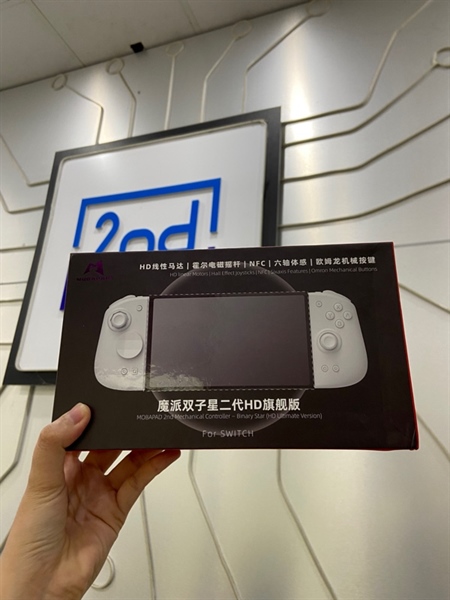 Tay cầm Mobapad M6-HD - Màu trắng - Ngoại hình: 98% - Kèm vỏ + dpad thay thế + box