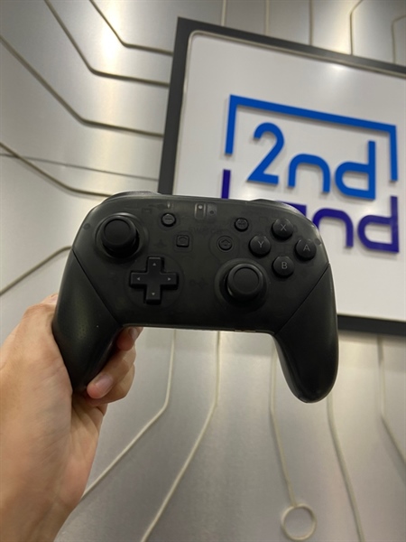 Tay cầm Nintendo - Màu đen - Ngoại hình: 98% - Không lên nguồn - Body