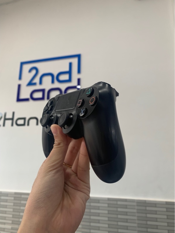 Tay cầm PS4 Fat - Màu đen - Ngoại hình: 97% - Body